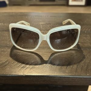 Boss woman’s sunglasses   Excellent condition